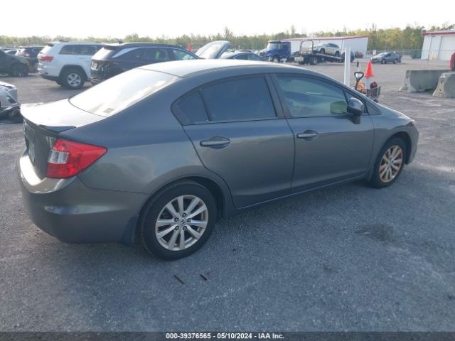 Photo 3 VIN: 2HGFB2F85CH505918 - HONDA CIVIC 