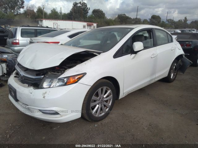 Photo 1 VIN: 2HGFB2F85CH520967 - HONDA CIVIC SDN 