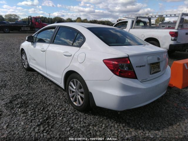 Photo 2 VIN: 2HGFB2F85CH536652 - HONDA CIVIC SDN 