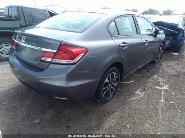 Photo 3 VIN: 2HGFB2F85FH507172 - HONDA CIVIC SEDAN 