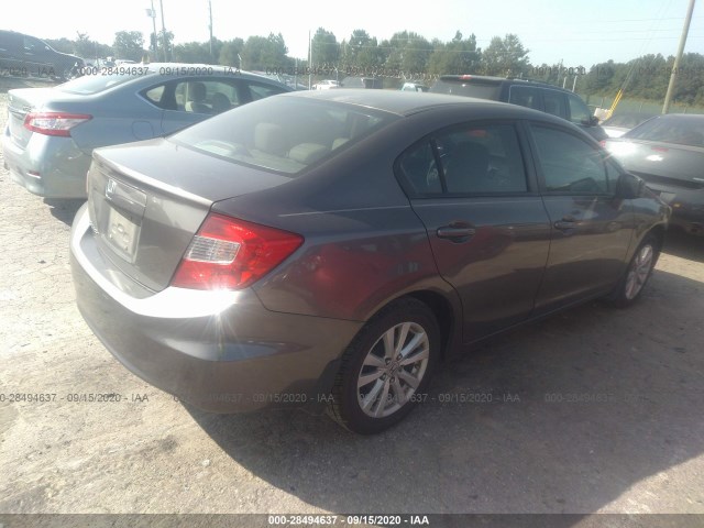 Photo 3 VIN: 2HGFB2F86CH513476 - HONDA CIVIC SDN 