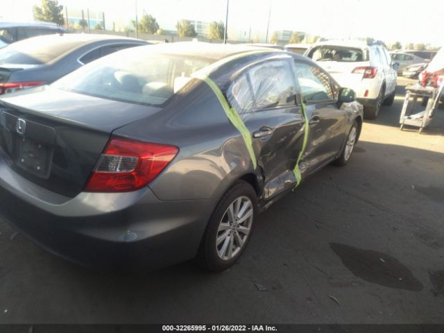 Photo 3 VIN: 2HGFB2F86CH589702 - HONDA CIVIC SDN 