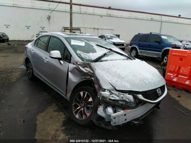 Photo 0 VIN: 2HGFB2F86DH530103 - HONDA CIVIC SDN 