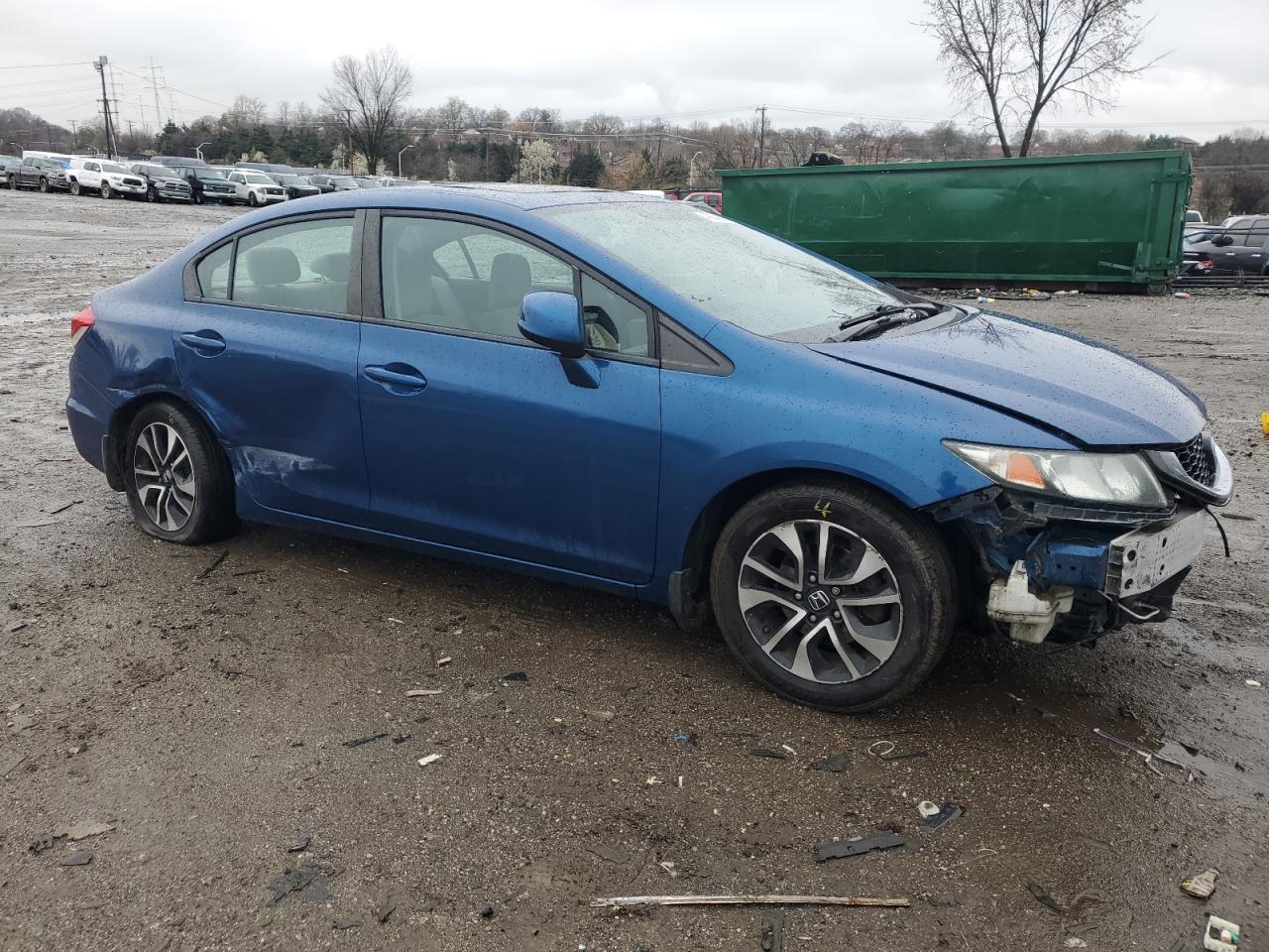 Photo 3 VIN: 2HGFB2F86DH538007 - HONDA CIVIC 