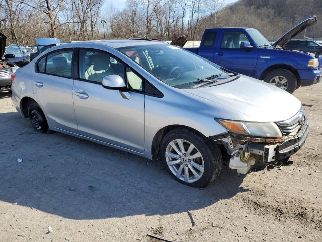 Photo 3 VIN: 2HGFB2F87CH608841 - HONDA CIVIC 