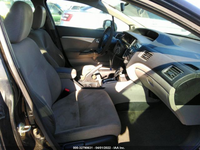 Photo 4 VIN: 2HGFB2F87DH512192 - HONDA CIVIC SDN 