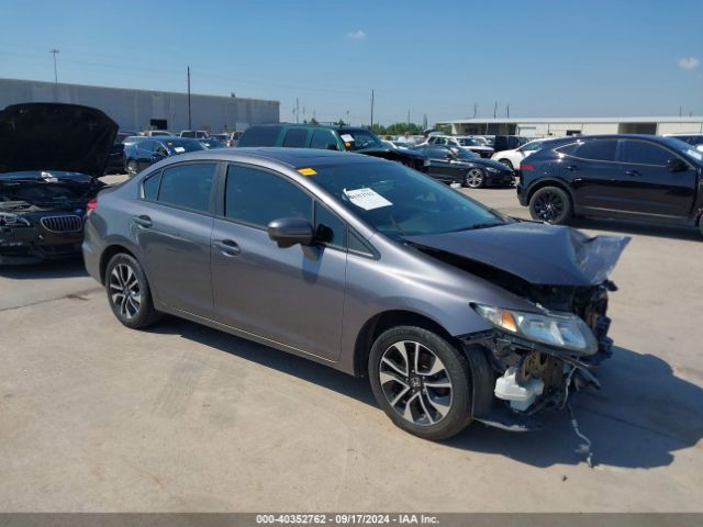 Photo 0 VIN: 2HGFB2F87FH557927 - HONDA CIVIC 