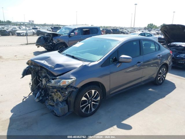 Photo 1 VIN: 2HGFB2F87FH557927 - HONDA CIVIC 