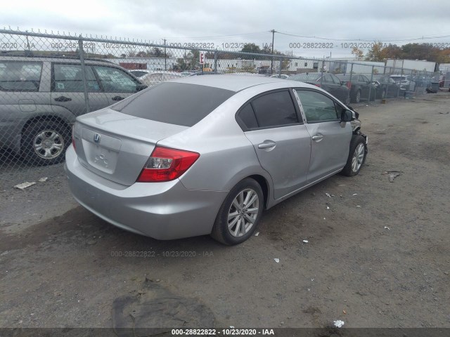 Photo 3 VIN: 2HGFB2F88CH329656 - HONDA CIVIC SDN 