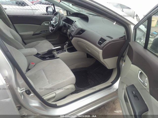 Photo 4 VIN: 2HGFB2F88CH329656 - HONDA CIVIC SDN 