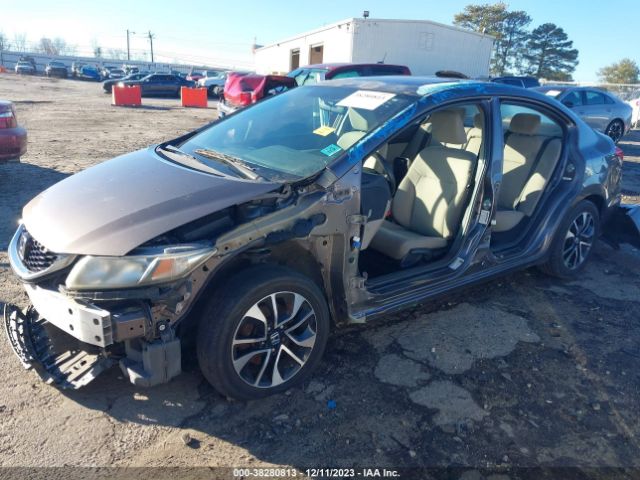 Photo 1 VIN: 2HGFB2F88DH500228 - HONDA CIVIC SDN 