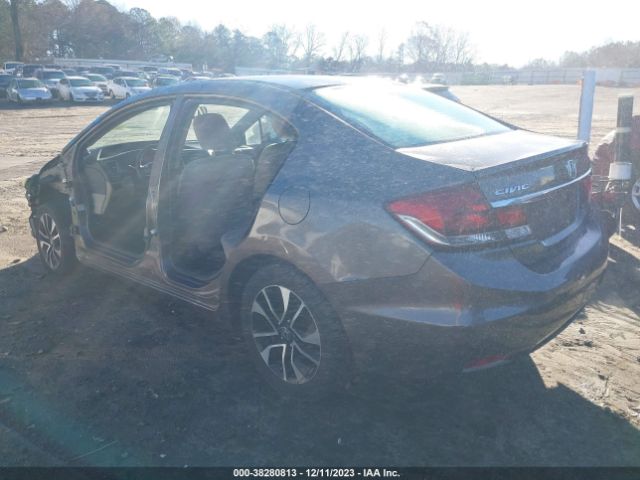 Photo 2 VIN: 2HGFB2F88DH500228 - HONDA CIVIC SDN 