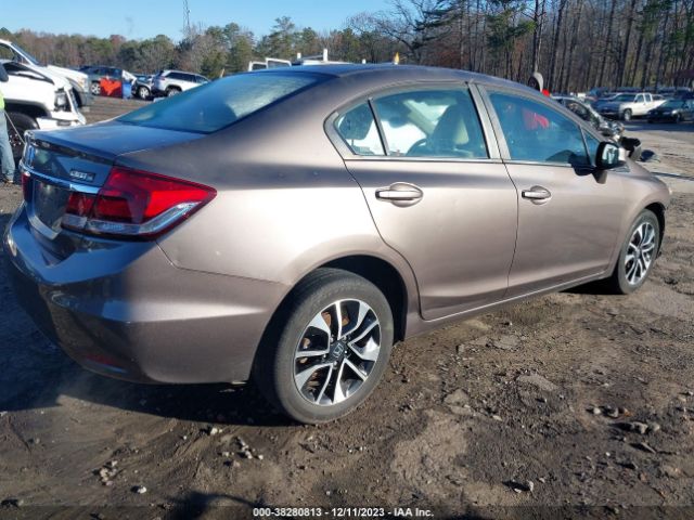 Photo 3 VIN: 2HGFB2F88DH500228 - HONDA CIVIC SDN 