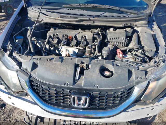 Photo 9 VIN: 2HGFB2F88DH500228 - HONDA CIVIC SDN 