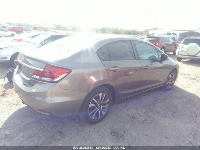 Photo 3 VIN: 2HGFB2F88DH542981 - HONDA CIVIC 