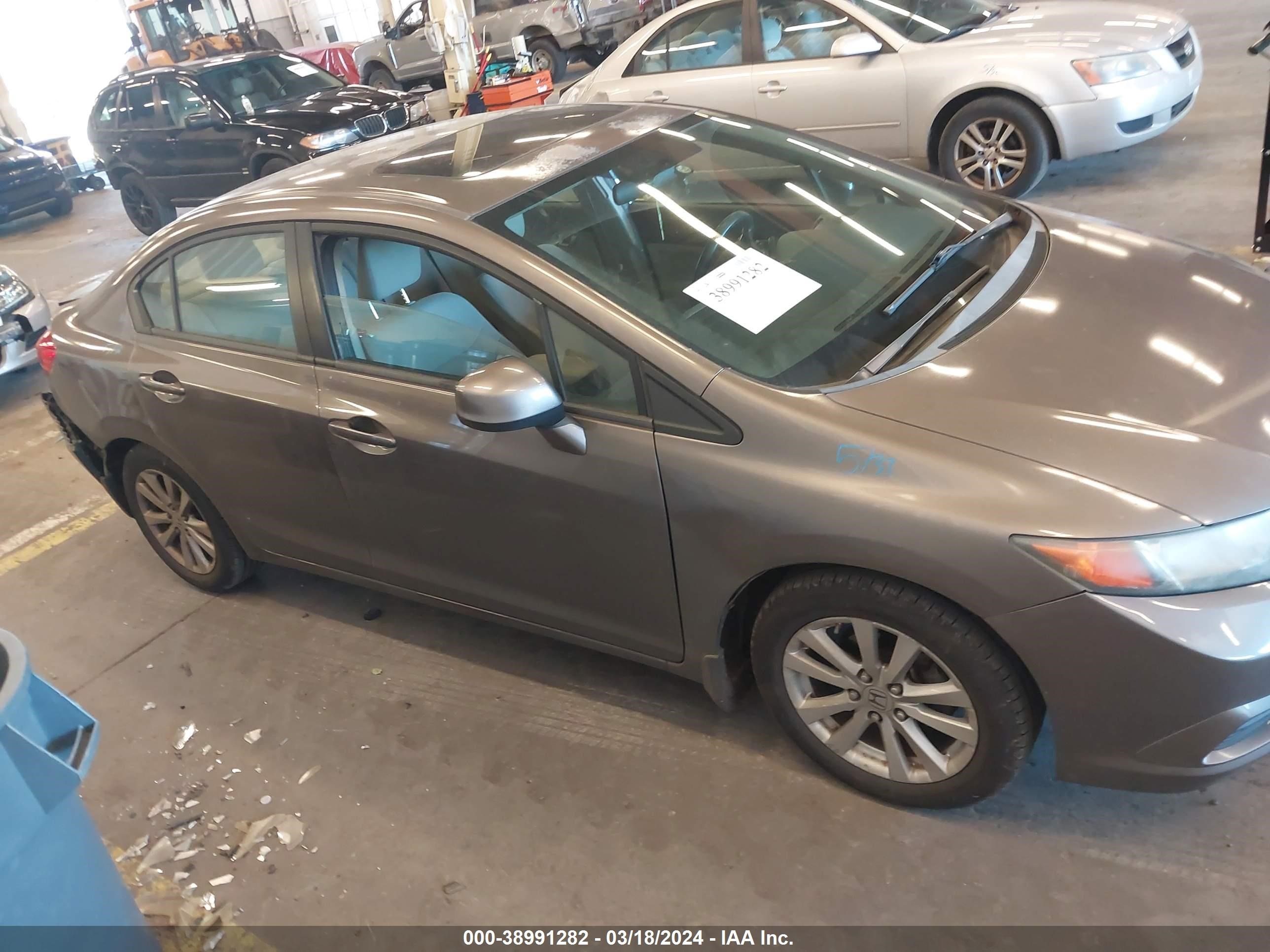 Photo 12 VIN: 2HGFB2F89CH538677 - HONDA CIVIC 