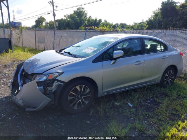 Photo 1 VIN: 2HGFB2F89FH553491 - HONDA CIVIC 