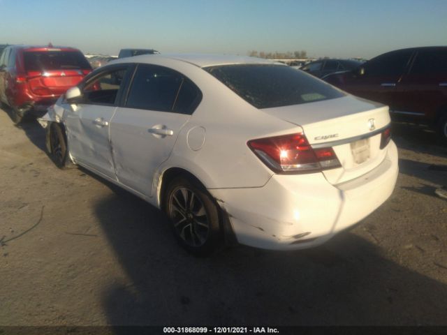 Photo 2 VIN: 2HGFB2F8XDH554677 - HONDA CIVIC SDN 