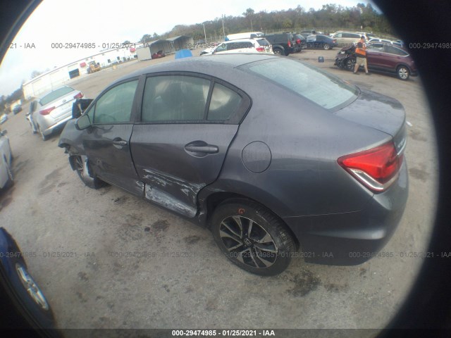 Photo 2 VIN: 2HGFB2F8XFH542158 - HONDA CIVIC SEDAN 