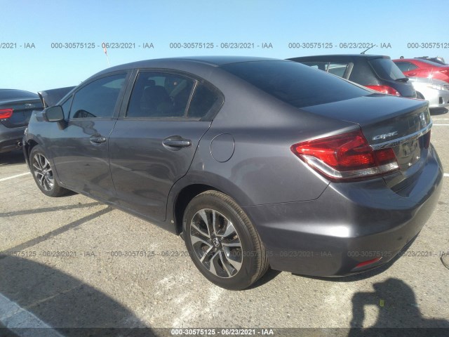 Photo 2 VIN: 2HGFB2F8XFH546923 - HONDA CIVIC SEDAN 