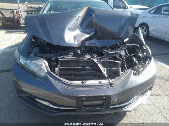 Photo 5 VIN: 2HGFB2F8XFH546923 - HONDA CIVIC SEDAN 