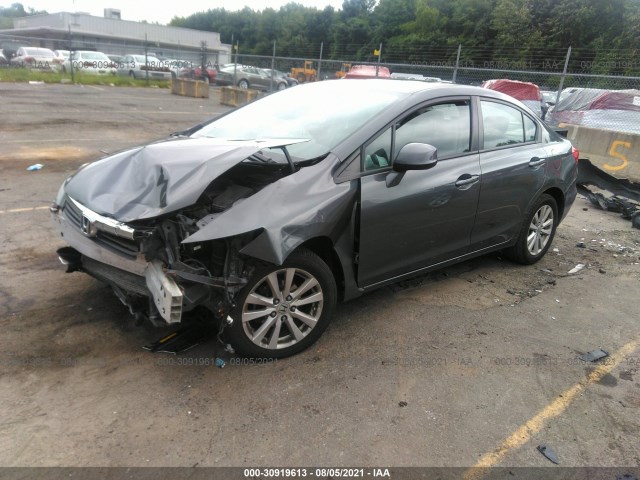 Photo 1 VIN: 2HGFB2F90CH549639 - HONDA CIVIC SDN 