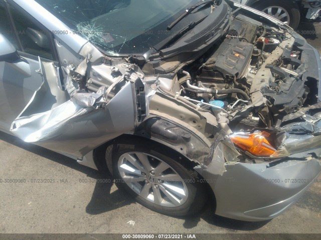 Photo 5 VIN: 2HGFB2F91CH506198 - HONDA CIVIC SDN 