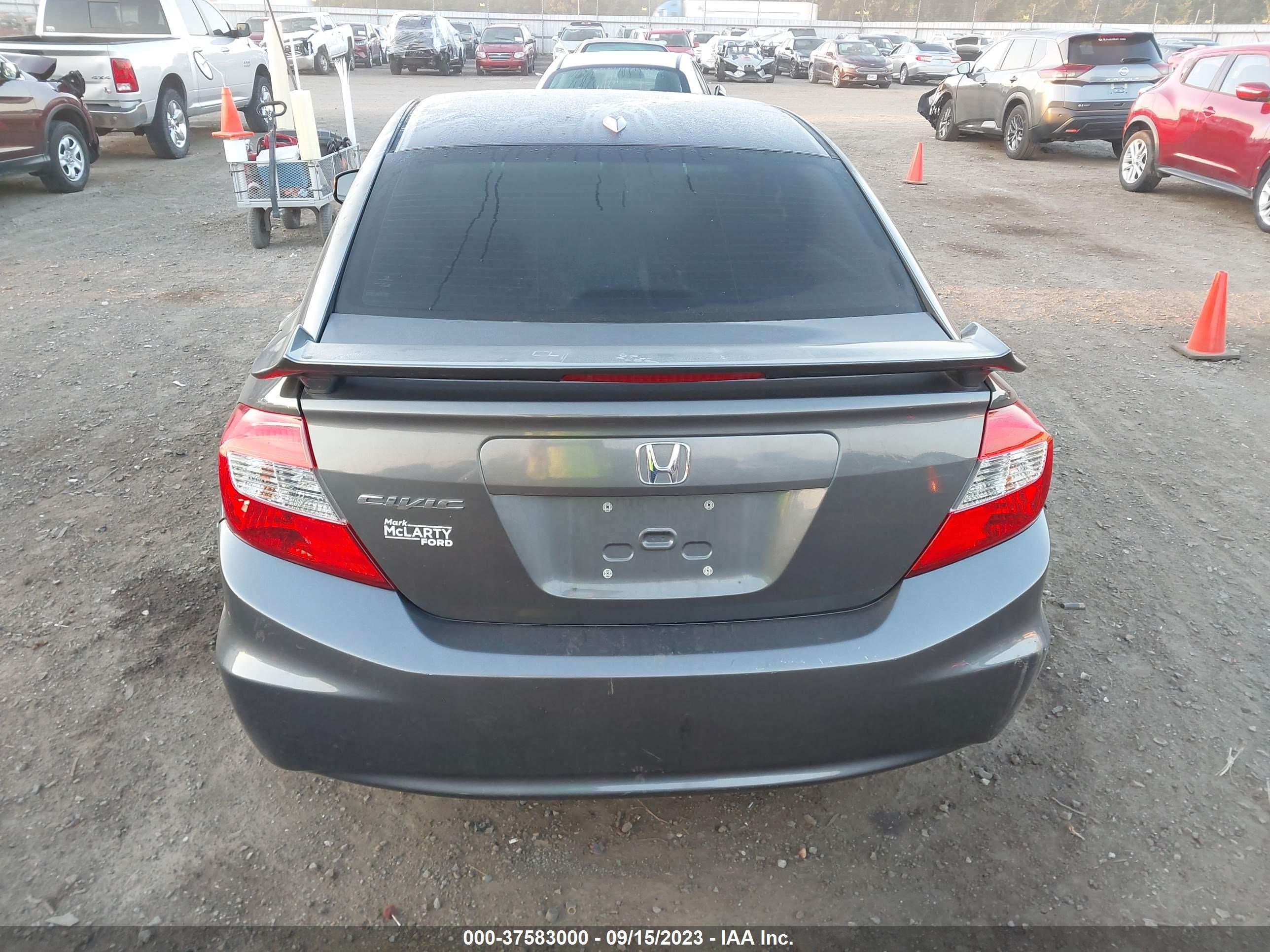 Photo 15 VIN: 2HGFB2F91CH515631 - HONDA CIVIC 