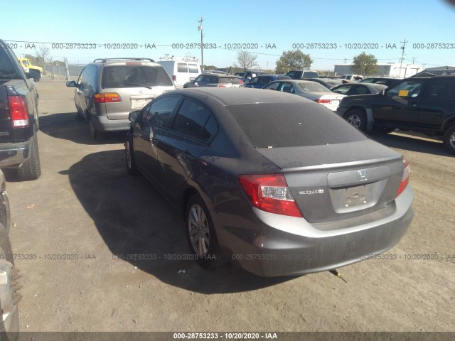 Photo 2 VIN: 2HGFB2F92CH590855 - HONDA CIVIC SDN 