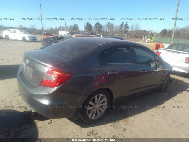 Photo 3 VIN: 2HGFB2F93CH331436 - HONDA CIVIC SDN 