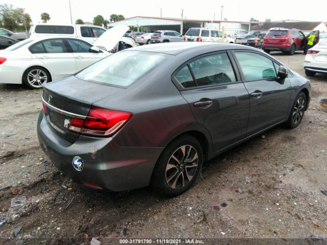 Photo 3 VIN: 2HGFB2F95DH532417 - HONDA CIVIC SDN 