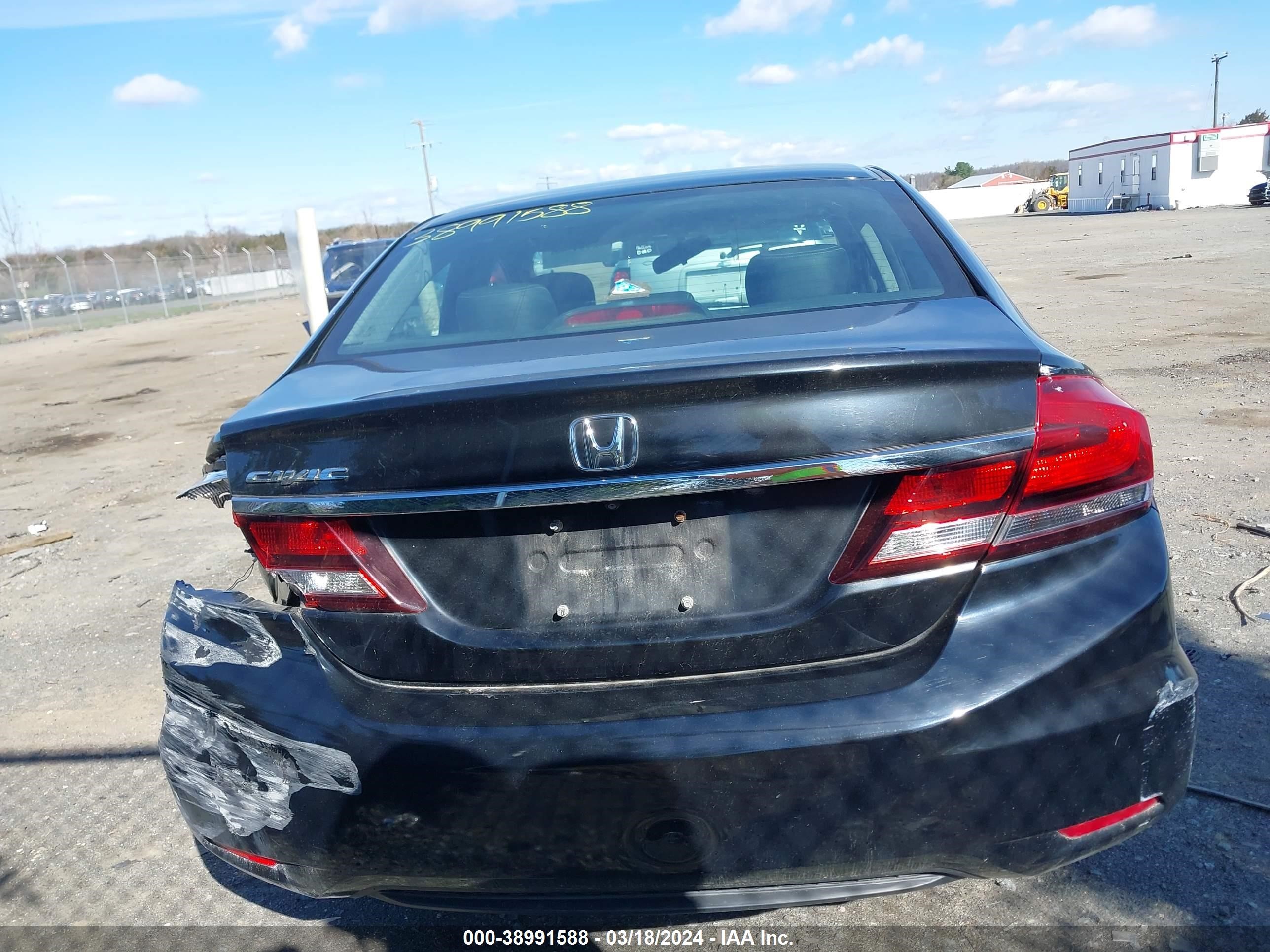 Photo 15 VIN: 2HGFB2F95DH557463 - HONDA CIVIC 