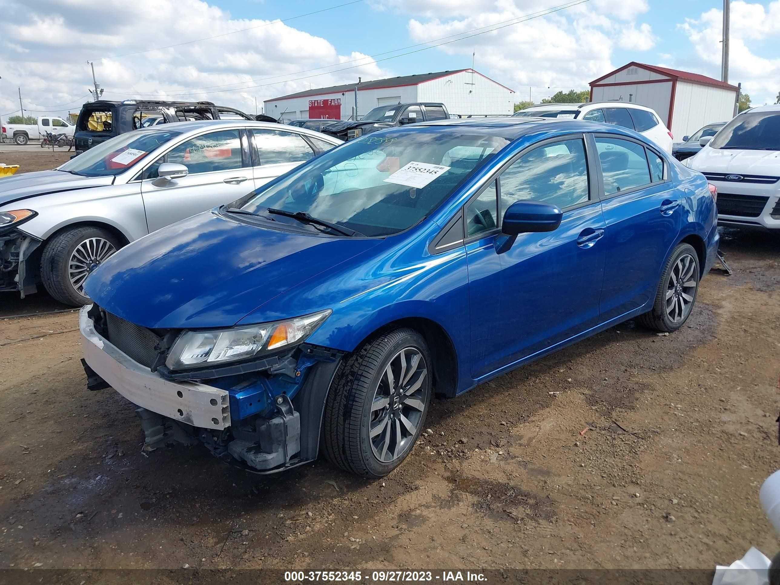 Photo 1 VIN: 2HGFB2F95FH542304 - HONDA CIVIC 