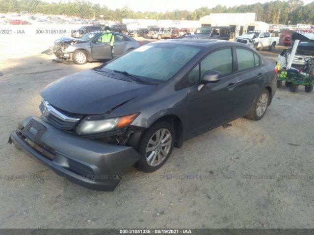 Photo 1 VIN: 2HGFB2F96CH509730 - HONDA CIVIC SDN 