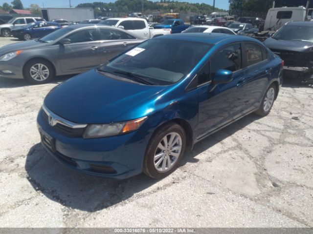 Photo 1 VIN: 2HGFB2F96CH542680 - HONDA CIVIC SDN 