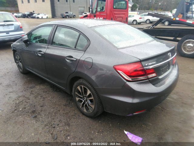 Photo 2 VIN: 2HGFB2F96DH532412 - HONDA CIVIC SDN 