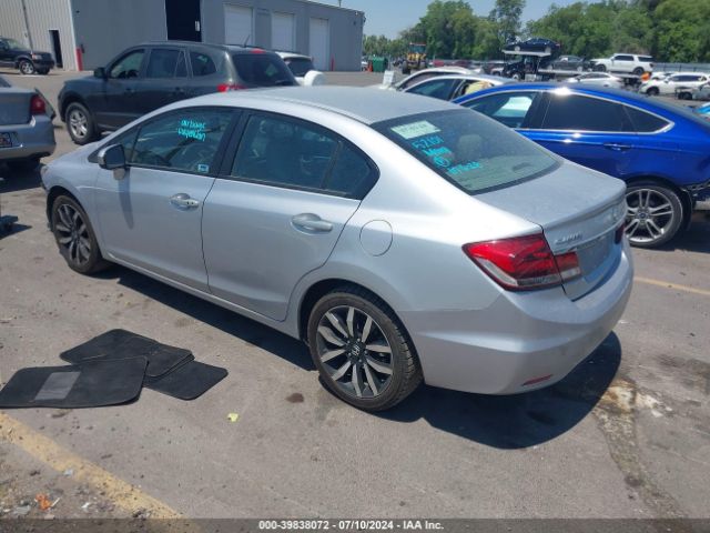 Photo 2 VIN: 2HGFB2F96FH528265 - HONDA CIVIC 