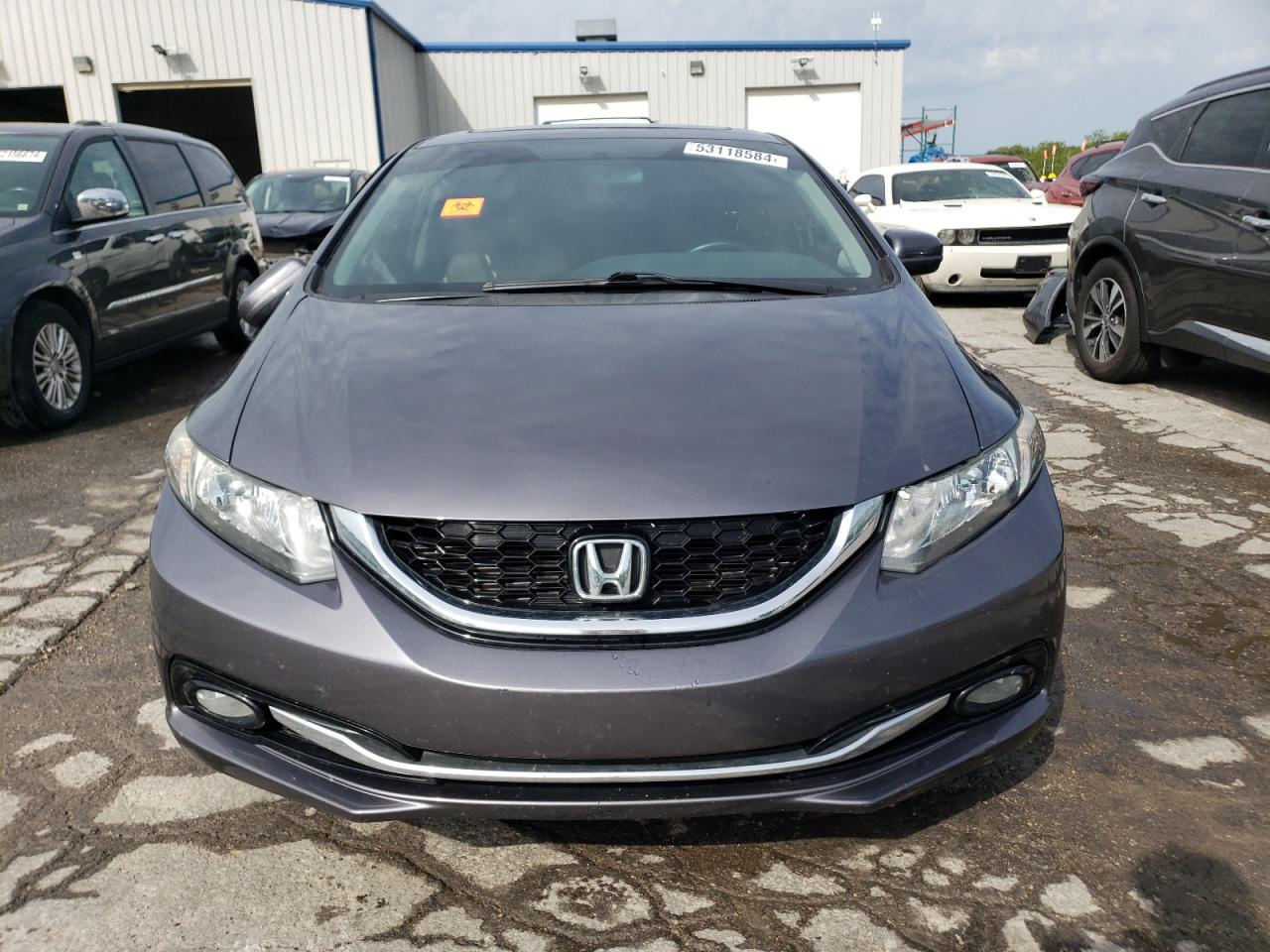 Photo 4 VIN: 2HGFB2F96FH538763 - HONDA CIVIC 