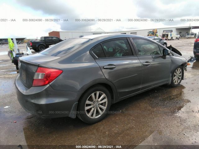 Photo 3 VIN: 2HGFB2F97CH590494 - HONDA CIVIC SDN 