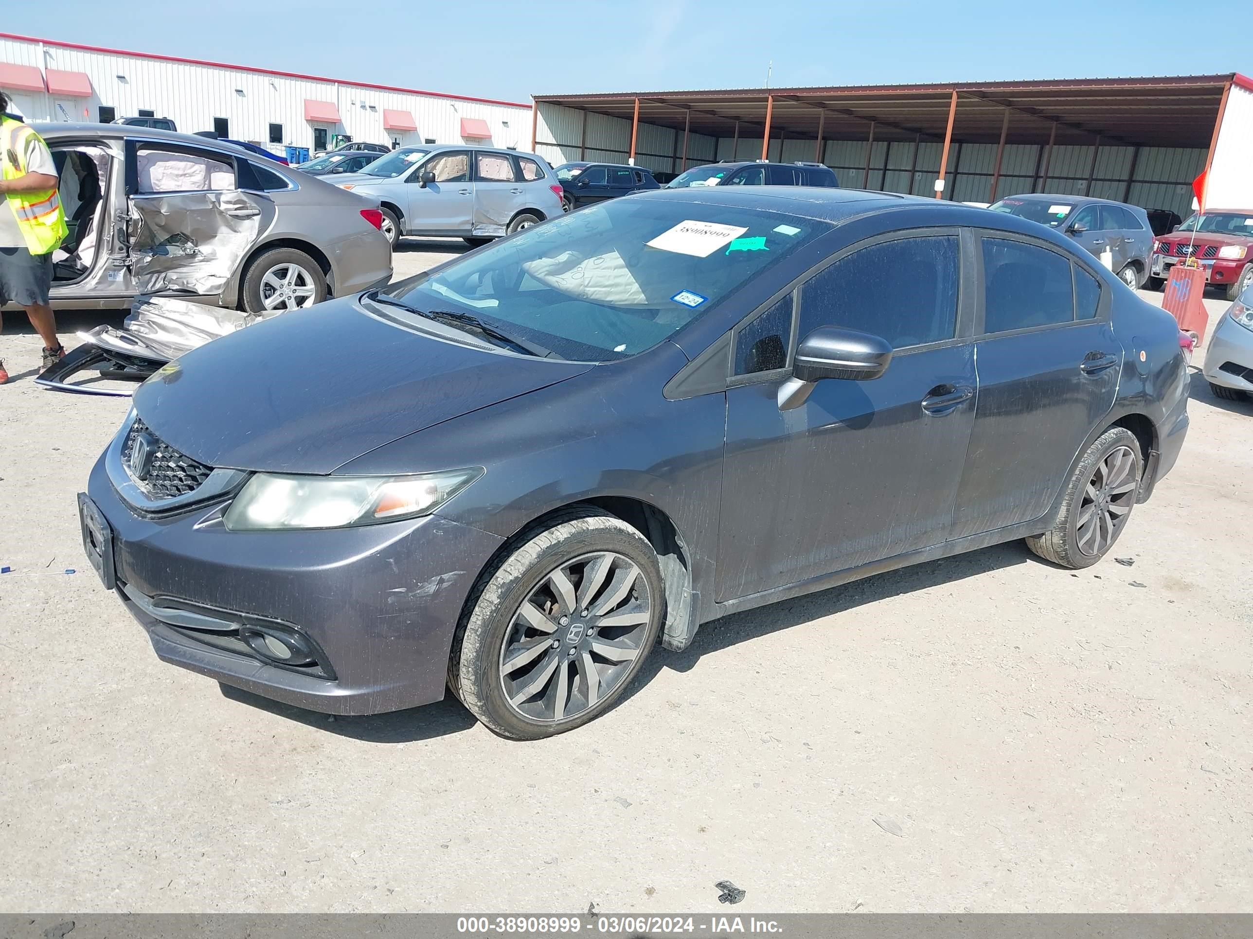 Photo 1 VIN: 2HGFB2F97EH530251 - HONDA CIVIC 