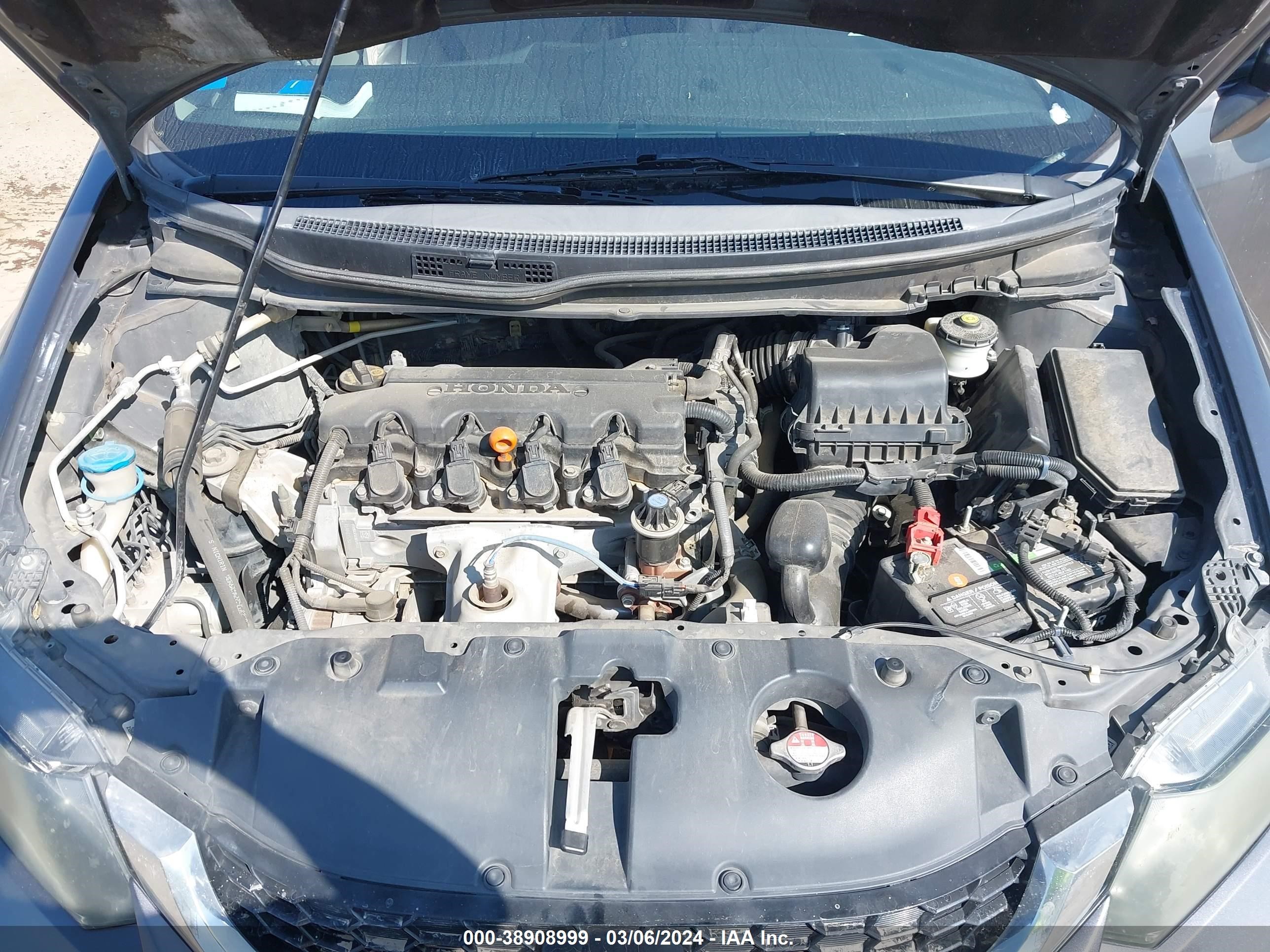 Photo 9 VIN: 2HGFB2F97EH530251 - HONDA CIVIC 