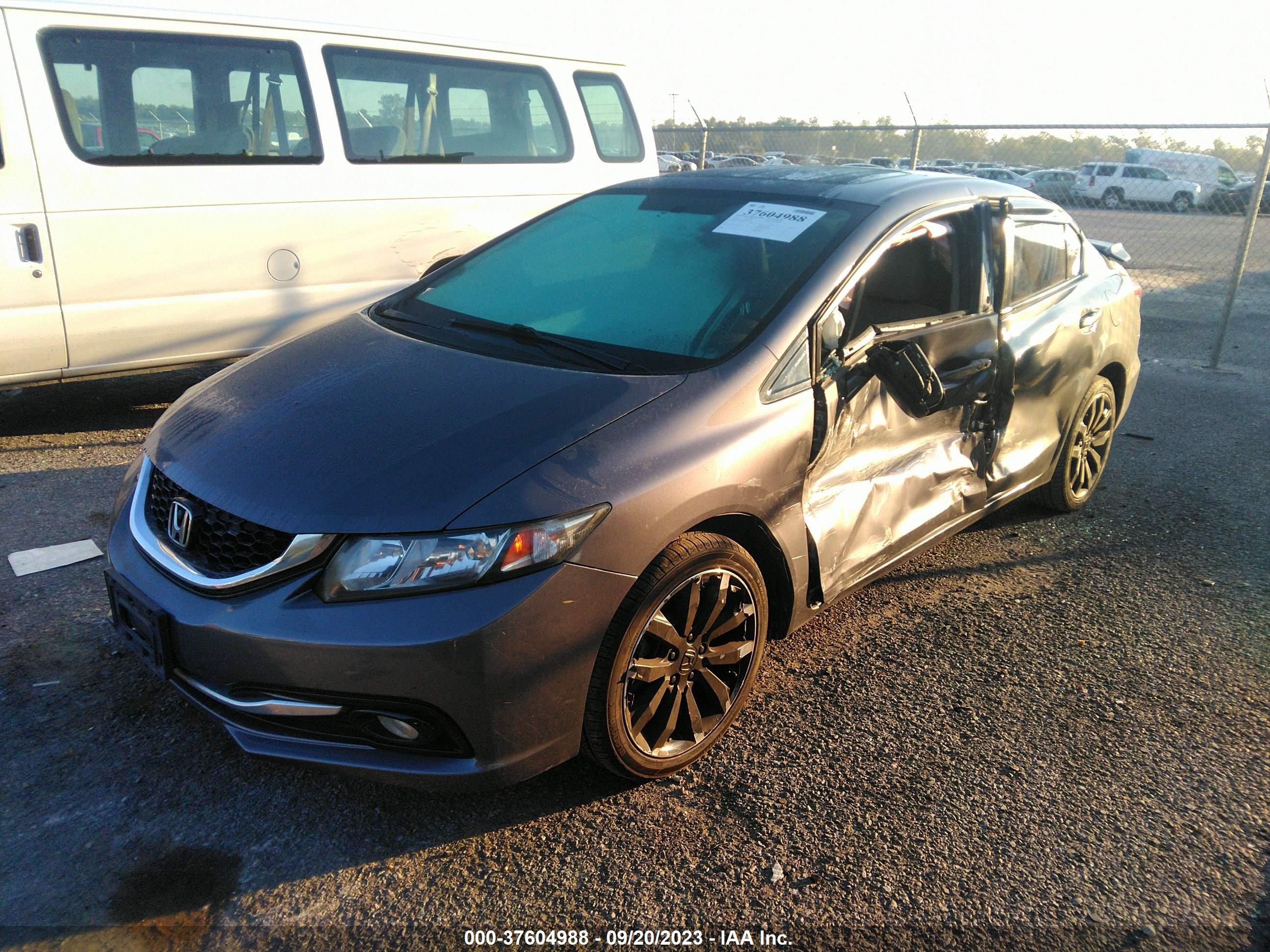 Photo 1 VIN: 2HGFB2F98EH515709 - HONDA CIVIC 