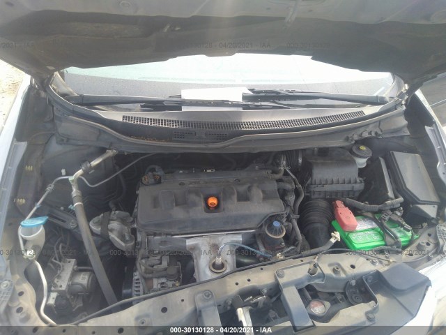 Photo 9 VIN: 2HGFB2F9XCH507575 - HONDA CIVIC SDN 