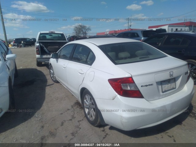 Photo 2 VIN: 2HGFB2F9XCH518124 - HONDA CIVIC SDN 