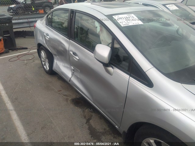 Photo 5 VIN: 2HGFB2F9XCH551057 - HONDA CIVIC SDN 