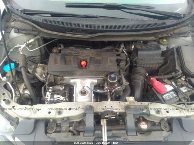 Photo 9 VIN: 2HGFB2F9XCH551057 - HONDA CIVIC SDN 