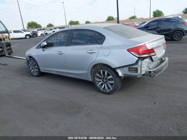 Photo 2 VIN: 2HGFB2F9XFH501070 - HONDA CIVIC 