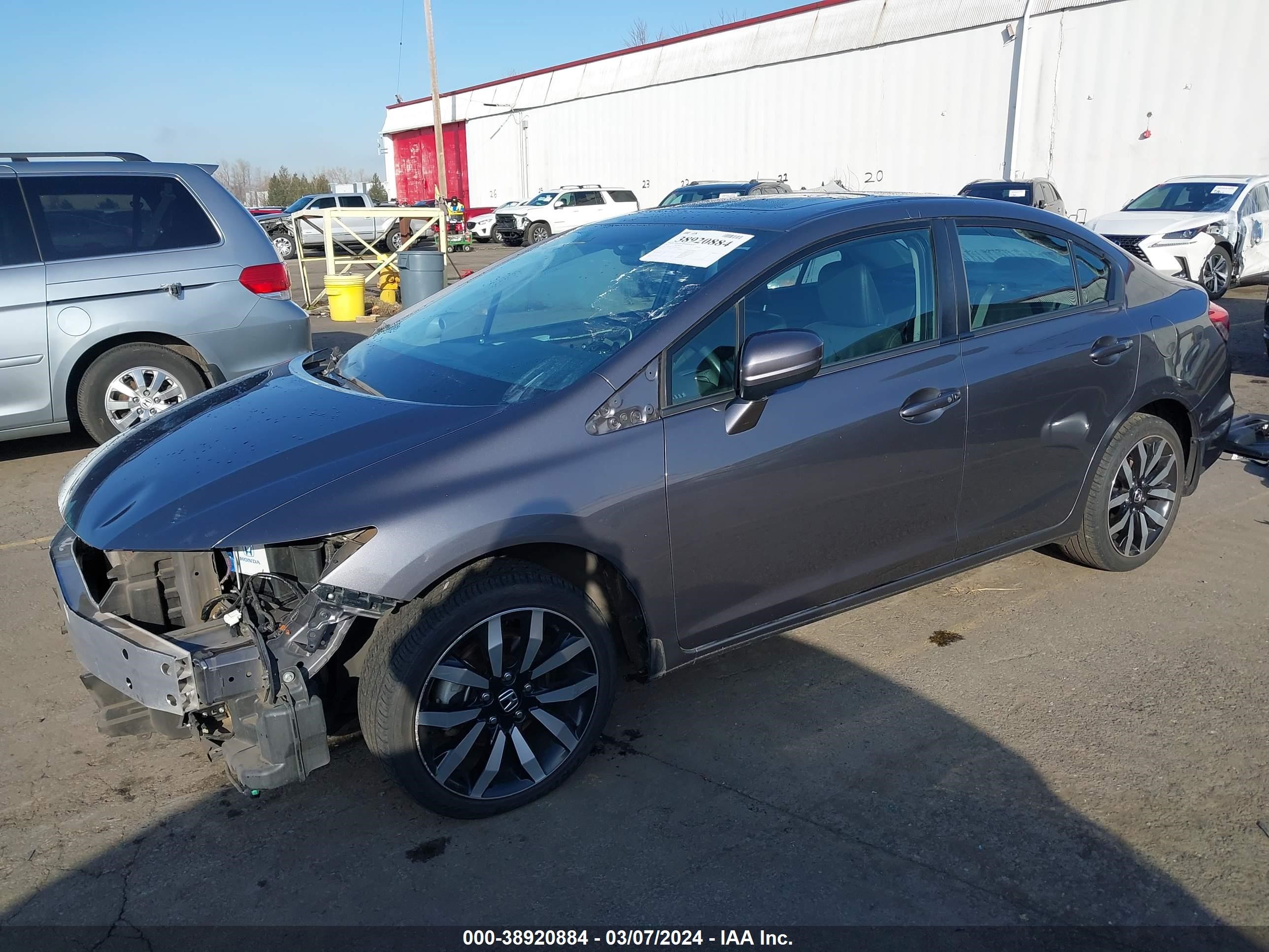 Photo 1 VIN: 2HGFB2F9XFH524753 - HONDA CIVIC 