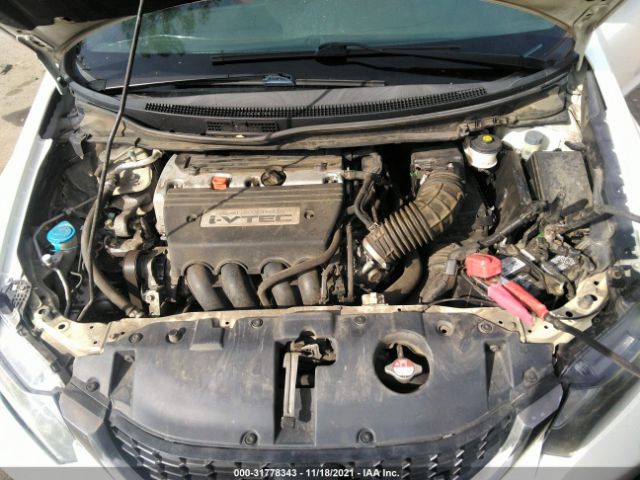 Photo 9 VIN: 2HGFB6E50FH705205 - HONDA CIVIC SEDAN 