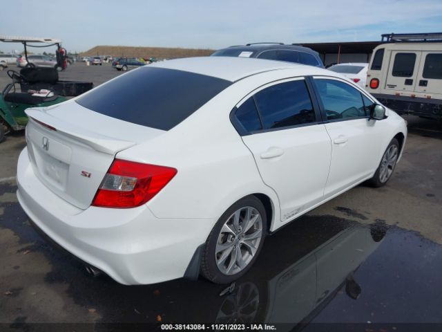 Photo 3 VIN: 2HGFB6E51CH701787 - HONDA CIVIC 